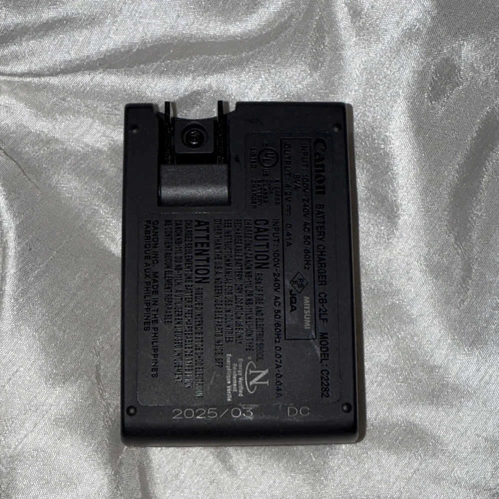 Canon Black Battery Charger